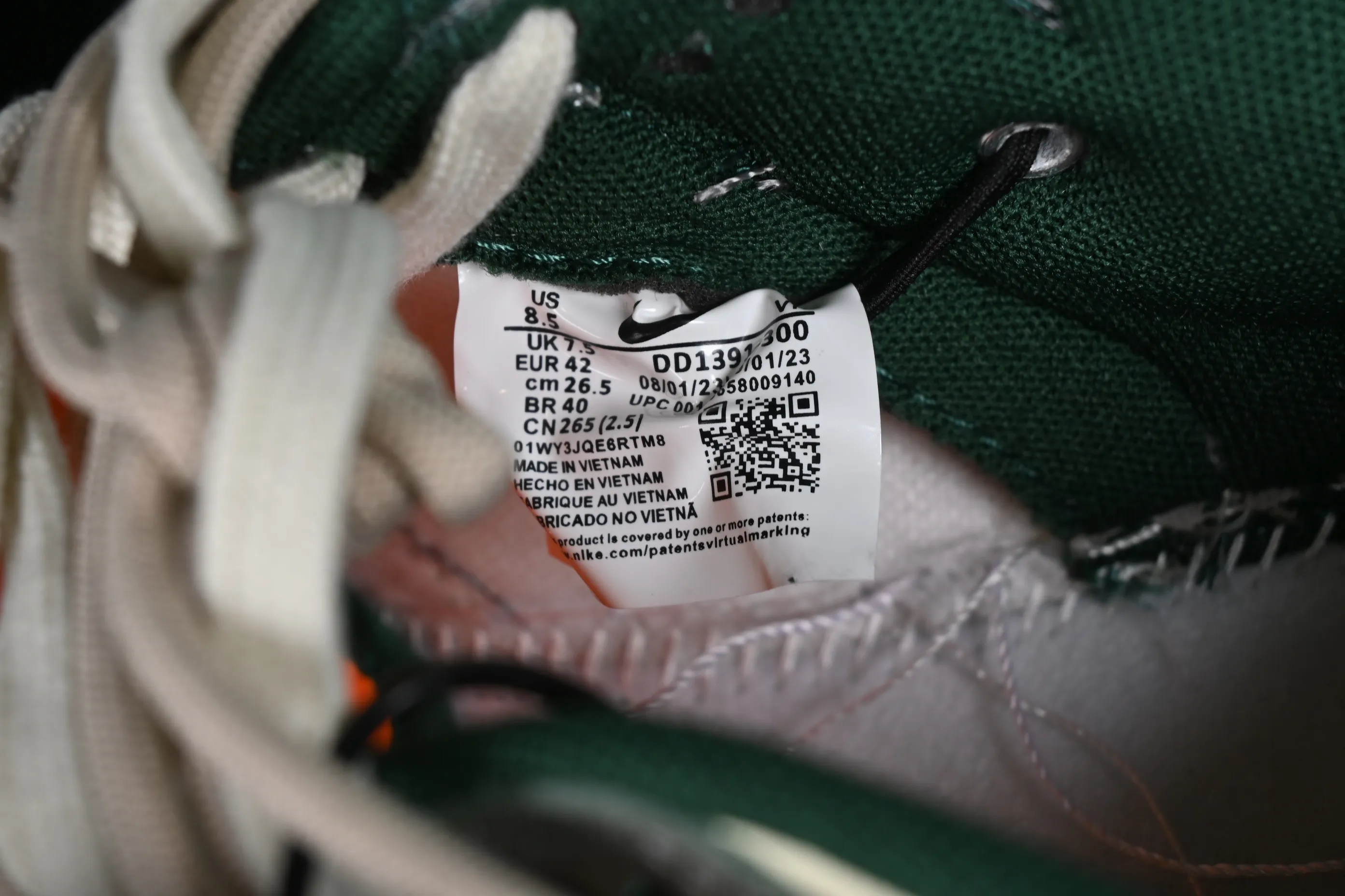 All Categories Nk SB Dunk Series Nk SB Dunk Low Low-top sneakers Nk Dunk Low Panda Prank Jungle Crossing Wilderness Ore Morandi Army Green Retro SB Strap Low-top Casual Shoes DD1391-300